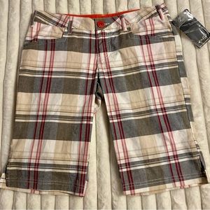 WOMENS OAKLEY CAPRI PANTS